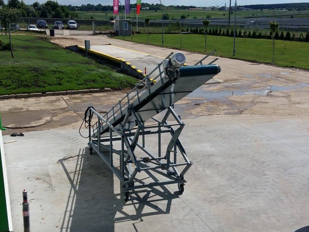 Транспортна лента наклонена с променлива височина